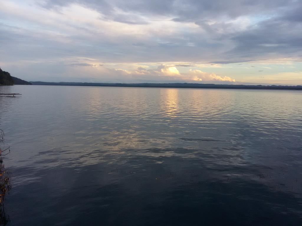 Hotel Ribiera Del Lago Peten Itza San Roman 외부 사진