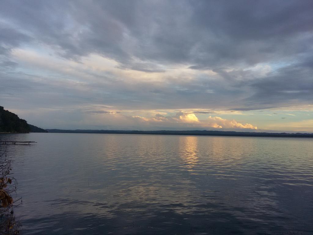Hotel Ribiera Del Lago Peten Itza San Roman 외부 사진