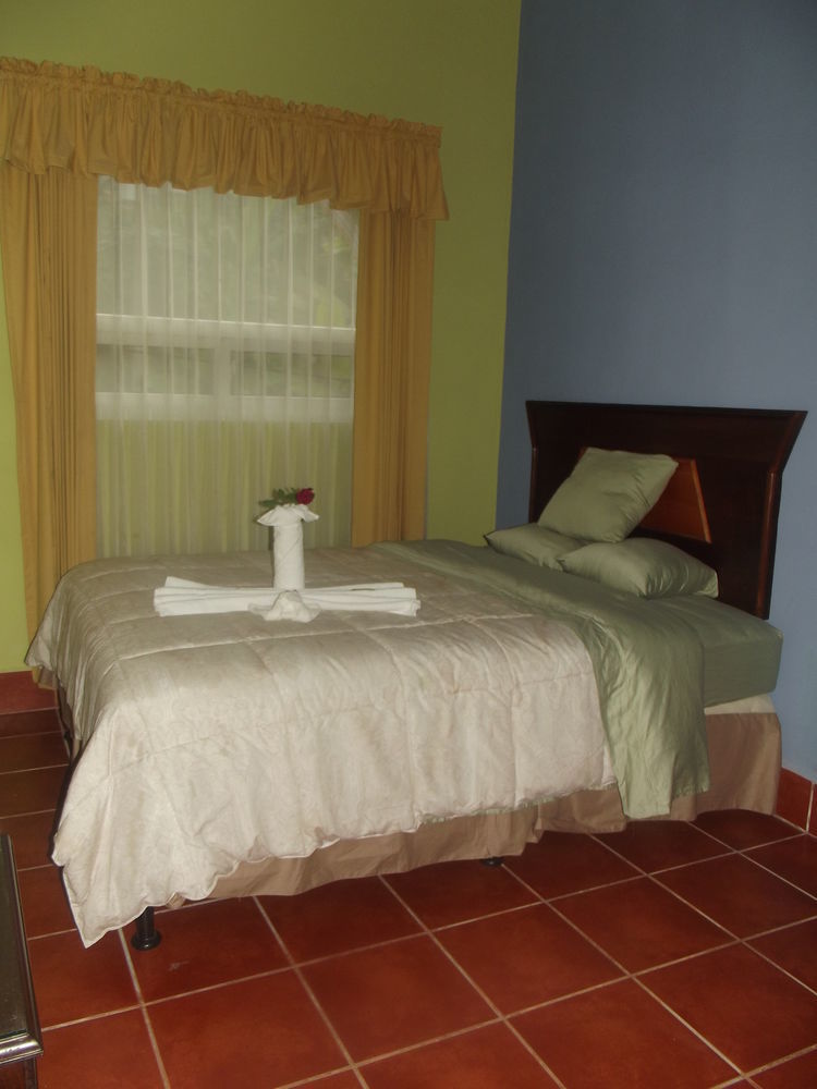 Hotel Ribiera Del Lago Peten Itza San Roman 외부 사진
