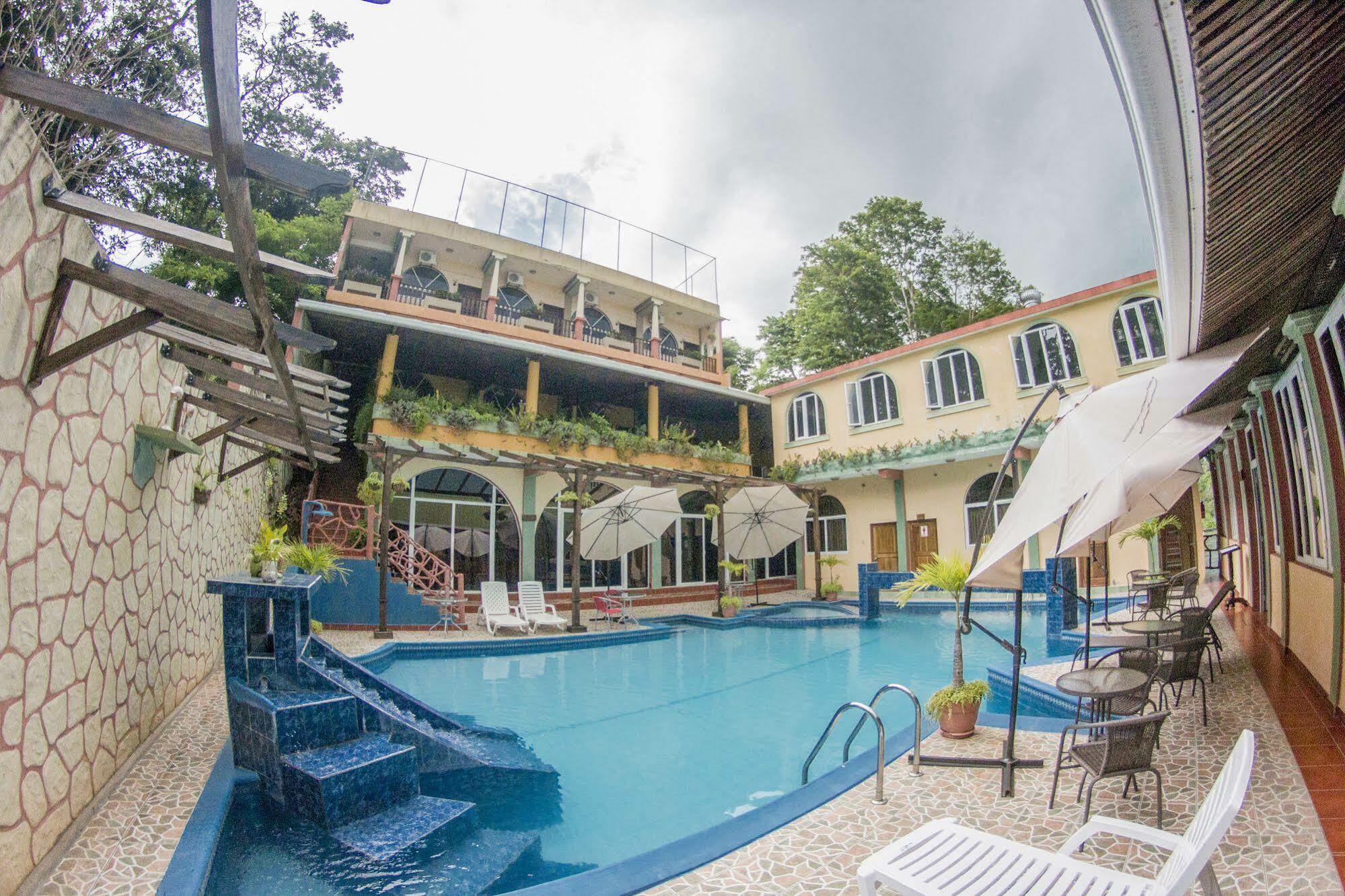 Hotel Ribiera Del Lago Peten Itza San Roman 외부 사진