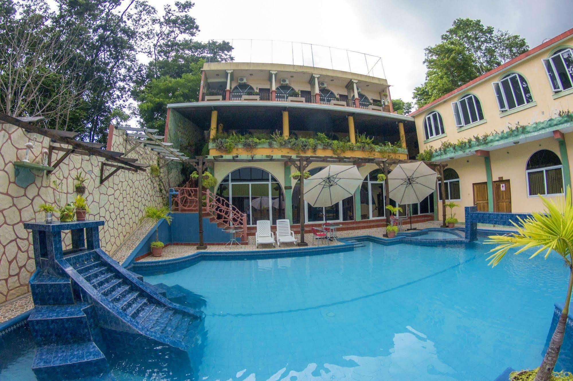 Hotel Ribiera Del Lago Peten Itza San Roman 외부 사진